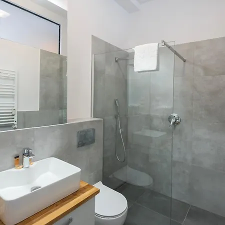 Provenir Kwiatowa 5 Poznan