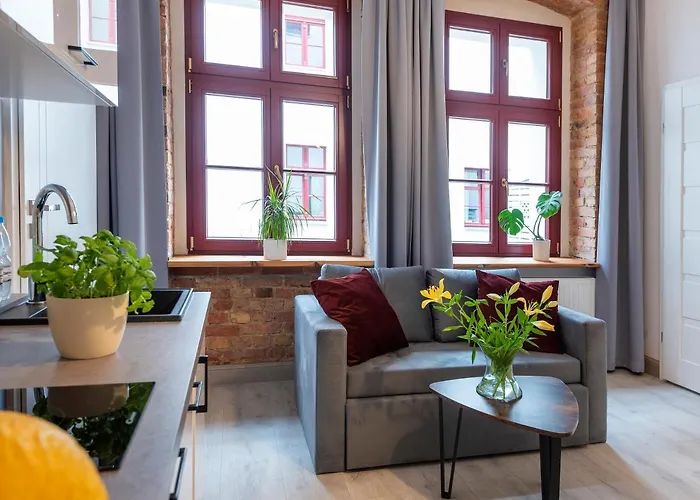 Apartament Provenir Kwiatowa 5 *
