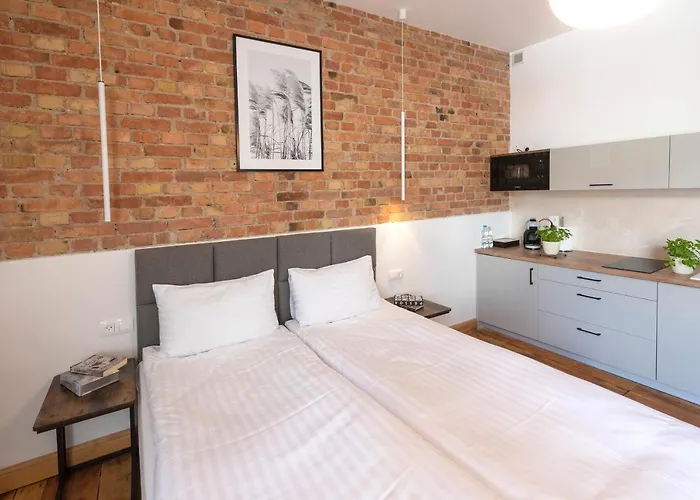 Apartament Provenir Kwiatowa 5 *