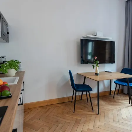Provenir Kwiatowa 5 Poznaň