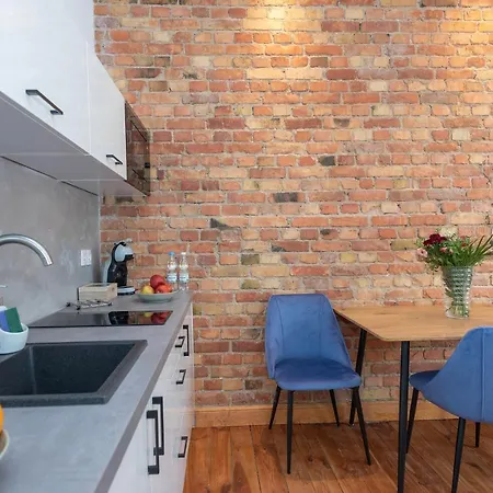 Provenir Kwiatowa 5 Poznan