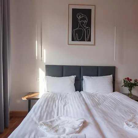 Provenir Kwiatowa 5 Poznaň