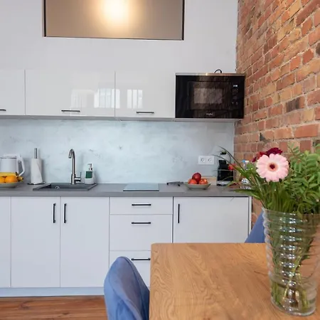 Provenir Kwiatowa 5 *