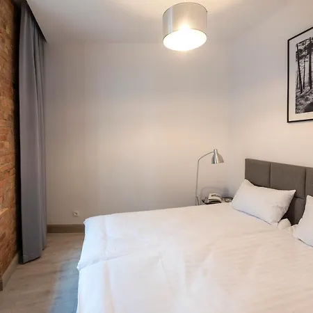 Provenir Kwiatowa 5 * Poznań