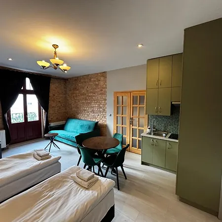 Apartament Provenir Kwiatowa 5 *