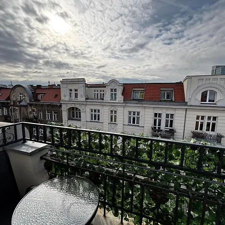 Provenir Kwiatowa 5 * Poznan