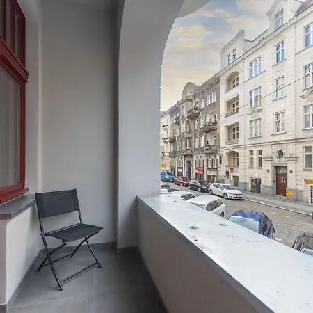 Provenir Kwiatowa 5 * Poznań