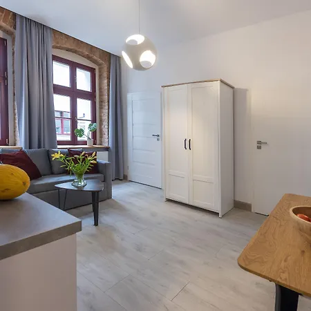 Provenir Kwiatowa 5 Apartman *